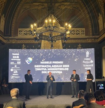 Ţinutul mănăstirilor din Bucovina a câştigat Marele premiu ”Destinaţia anului 2023 în România”