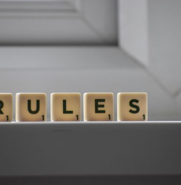 E important să învățăm înainte de toate regulile după care jucăm