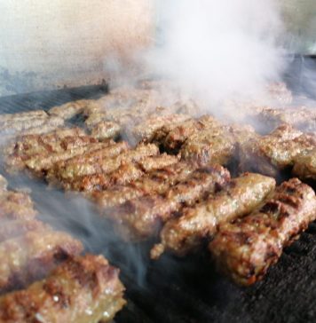 Cererea de mici pentru minivacanţa de 1 Mai, mai mare cu aproximativ 30% faţă de anul trecut