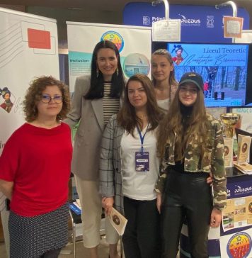 Clotilde Armand a prezentat lista unităţilor de învăţământ unde se fac lucrări de extindere: „Noi investim în şcoli, nu în diamante”