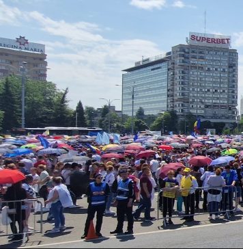 Mitingul profesorilor de marți începe la ora 11.00 în Piața Victoriei. Restricții de trafic