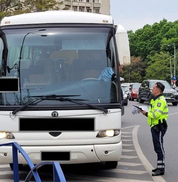 Poliția Locală București verifică dacă se respectă restricțiile de tonaj în zona Pieței Unirii