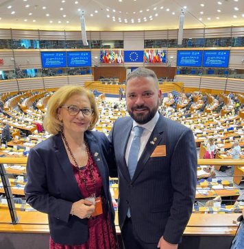 Vlad Popescu Piedone: Particip zilele acestea, la invitația doamnei europarlamentar, Maria Grapini, la mai multe întâlniri de lucru în Parlamentul European