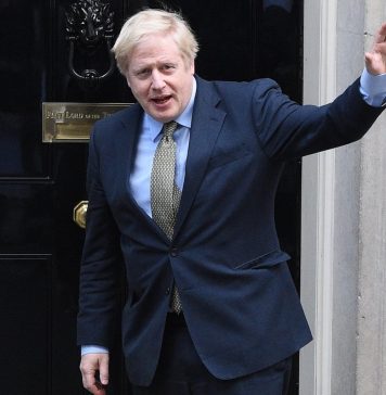 Olanda: Un fals Boris Johnson, reţinut după un accident produs probabil în stare de ebrietate