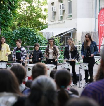 Preselecții la Cantus Mundi pentru ateliere gratuite corale și de percuție în București