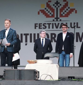 Peste 35.000 de oameni au fost prezenți la “Festivalul Tradițiilor Românești” la Chișinău