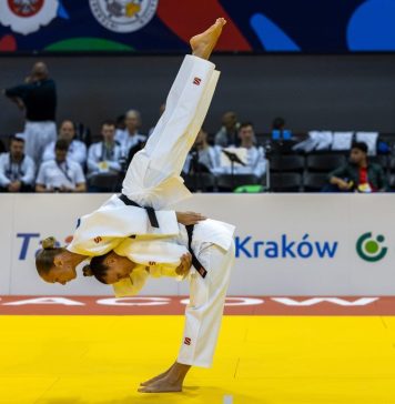 Judo: Florentina Ivănescu, învinsă în primul tur la Mondiale