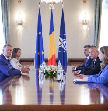 Președintele Klaus Iohannis a discutat cu liderii coaliţiei de guvernare pe tema grevei din învăţământ
