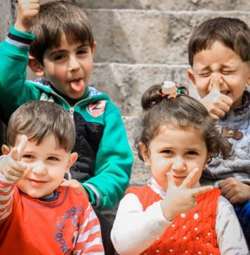 România este pe primul loc în Uniunea Europeană la riscul de sărăcie și excluziune socială în cazul minorilor