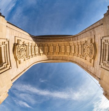 Arcul de Triumf se redeschide pentru public în fiecare weekend