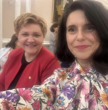 Ana Loredana Predescu (PUSL): O seară și o sală dominată de doamne a reprezentat evenimentul organizat de Ambasadei Republicii Franceze în parteneriat cu Institutul Național Democrat România