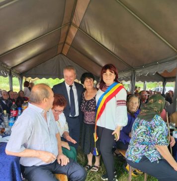 Ion Iordache, liderul PNL Gorj: Am participat la momente deosebite, la Bumbești Pițic, unde au fost sărbătorite cuplurile care au împlinit 50 de ani de căsătorie – „NUNTA DE AUR”!