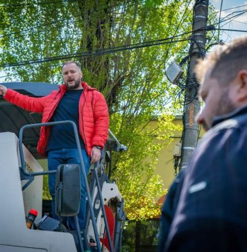 Piedone îl schimbă din funcție pe City Managerul Rareș Hopincă