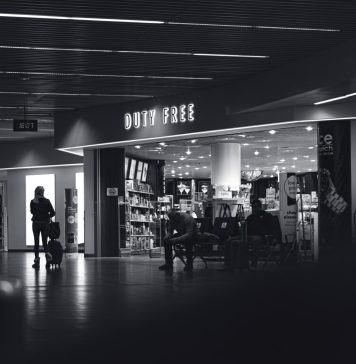 Magazinele duty-free din Aeroportul Otopeni se închid de la 1 iulie