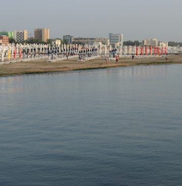 Şase plaje din Mamaia, Năvodari, Eforie şi Olimp au primit eticheta de calitate Blue Flag