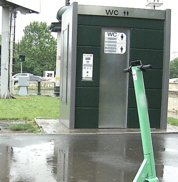 Toaletele publice, bombe ecologice în Capitală