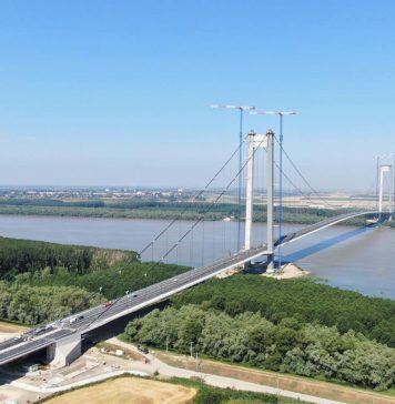 Se închide circulaţia pe podul de la Brăila, abia inaugurat, în anumite intervale orare