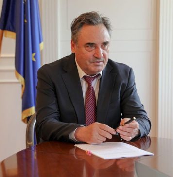 PNL Constanţa i-a retras sprijinul politic preşedintelui Consiliului Judeţean Constanţa, Mihai Lupu, vizat de o anchetă a DNA