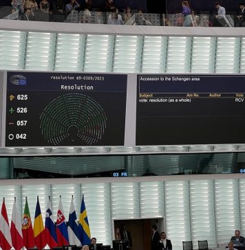 Eugen Tomac: Chiar acum a fost votată Rezoluția care deschide calea spre repararea unei nedreptăți. Austria a blocat în mod abuziv accesul României în spațiul Schengen!