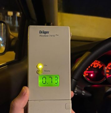 O șoferiță de București, oprită de polițiști și care a ținut sus și tare că nu a băut, avea o alcoolemie de 0,73 mg/l