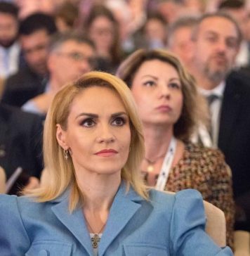 Ligia Gheorghe a cerut suspendarea sa din funcţia de consilier al ministrului Familiei