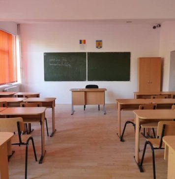 O echipă de la Liceul Teoretic Internaţional de Informatică va lansa în spaţiu, în perioada octombrie – noiembrie, al doilea picosatelit