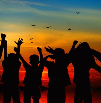 Zeci de copii din centrele DGASPC Sector 3 pleacă în tabără în perioada iulie-august