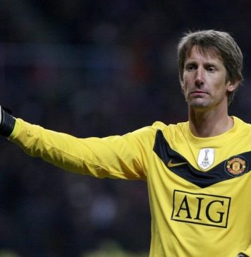 Fotbal: Fostul mare portar Edwin van der Sar, la terapie intensivă după o hemoragie cerebrală