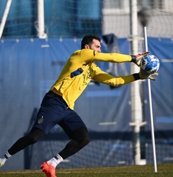 Fotbal: Portarul Gianluigi Buffon refuză Arabia Saudită şi se pregăteşte să-şi anunţe retragerea