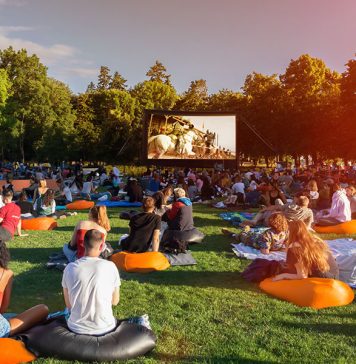 Filme sub cerul liber în București, cu Orange Pop-Up Cinema