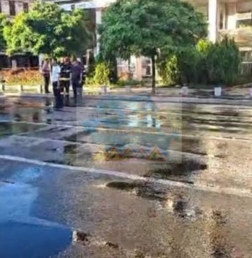 Circulaţia pe Calea Victoriei a fost reluată după ce avaria la o conductă de apă a fost remediată