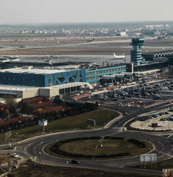 Record pe aeroporturile din Bucureşti. Cel mai mare număr de pasageri din istorie