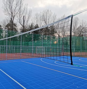 Bucureștenii fac sport în aer liber pe timp de noapte. Parcurile din Capitală, pline în fiecare seară