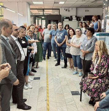 Marcel Boloş, în vizită la două trezorerii din Bucureşti: ”Nu sunt de acord ca angajaţii cu venituri foarte mari să primească şi beneficii suplimentare”