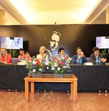 Nicușor Dan s-a dus la deschiderea Festivalului Internațional George Enescu