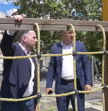 VIDEO/ Prefectul Capitalei a convocat Comitetul pentru Situaţii de Urgenţă privind siguranța la locurile de joacă