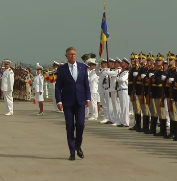 VIDEO/ Festivitățile de Ziua Marinei au început la Constanța / Klaus Iohannis este la eveniment alături de prima doamnă Carmen Iohannis