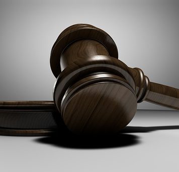 Avocații din Baroul București amenință cu greva generală, nemulțumiți de noua formulă a CASS dorită de guvern