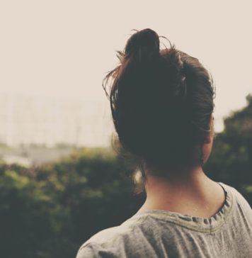 Liceenii români – invitaţi să se înscrie la Future Leaders Exchange Program, care include un an de studii în SUA