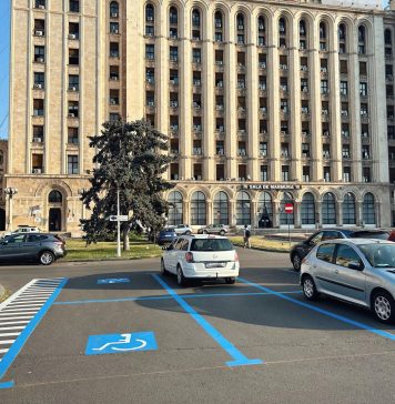 Nicușor Dan spune că Primăria încasează până la 2 milioane lei din parcări pe lună şi 20 -25 de milioane lei din biletele şi abonamentele STB