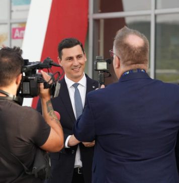 Ionel Bogdan, președintele Consiliului Județean Maramureș, la evenimentul „Aviation-Event Media Forum 2023 BAY”