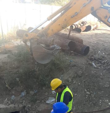 Termoenergetica schimbă conducte de termoficare lângă Podul Constanța din Sectorul 1