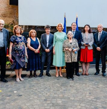 Nicușor Dan: Îi felicit pe scriitorii cărora li s-au înmânat, în semn de apreciere pentru întreaga contribuție adusă literaturii, distincții acordate de Președintele României