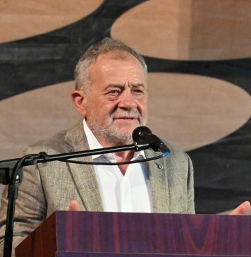 Baronul Dumitru Buzatu, prins când lua mită și reţinut de DNA, a fost exclus din PSD