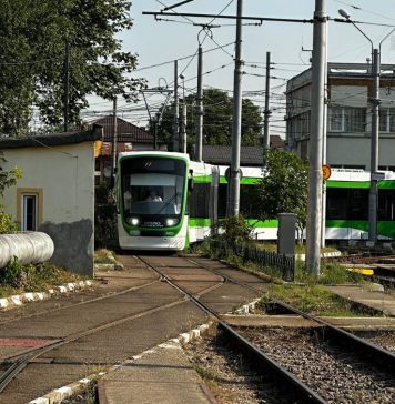 Nicuşor Dan anunţă reabilitarea unui nou lot de linii de tramvai. Linia 27 va fi modernizată