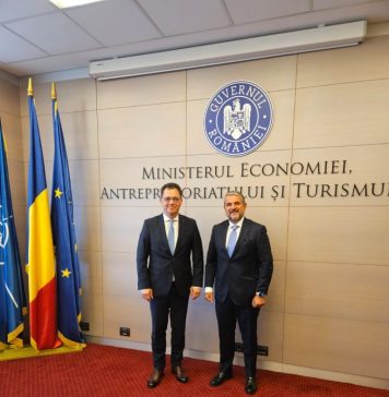 Viceministrul Întreprinderilor și al Made in Italy Valentino Valentini, prezent la Forumul de Afaceri al Inițiativei celor Trei Mări