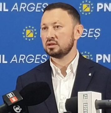 Ministrul Mediului: Locul restaurantelor, crâşmelor şi al altor tipuri de activităţi gălăgioase nu e în mijlocul pădurii. În pădure trebuie să se audă, în cel mai bun caz, ciripitul păsărilor