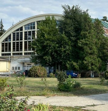 Se modernizează bazinul „Floreasca”, iar elevii din Sectorul 1 vor beneficia de cursuri gratuite de înot