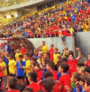 Fotbal: FRF le cere şcolilor să-şi aducă elevii la meciul România – Andorra