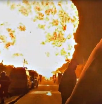 Primul pacient român tratat în străinătate după exploziile de la Crevedia a revenit în țară: este vorba despre un pompier de 28 de ani din București